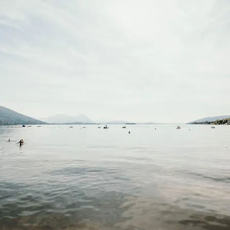 Miralago Playa - Lakeside L&b *