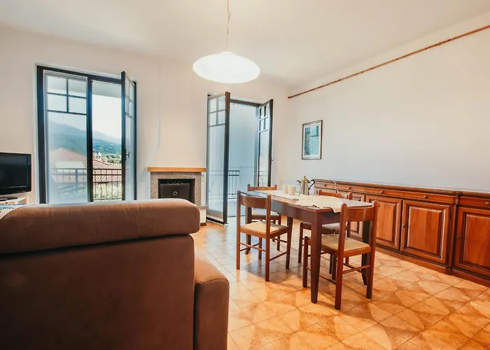 Miralago Playa - Lakeside L&b 아파트